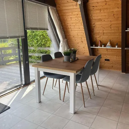 Vakantiehuis Nurdachhaus 210 *